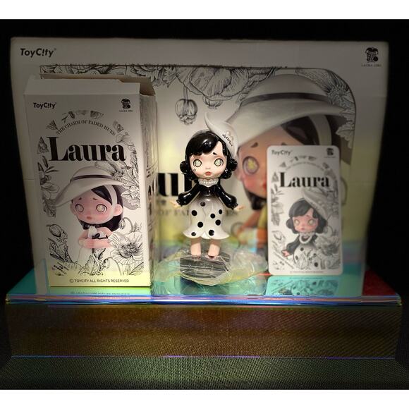 Laura The Charm of Faded Hues Blind Box Clustered Serenity - Picture 1 of 3